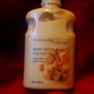 8oz bath and body works warm vanilla sugar lotion